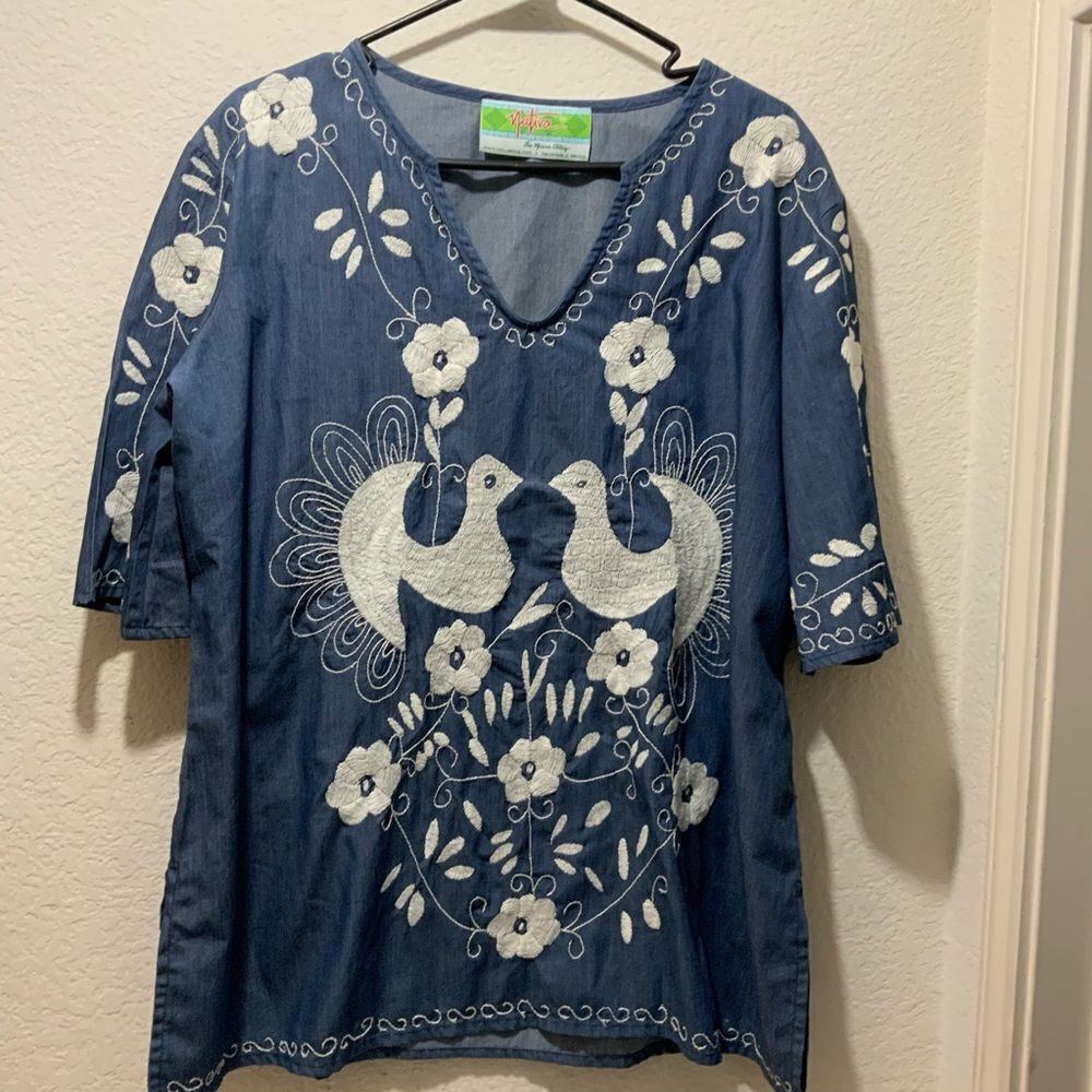 Nativa Embroidered Tunic blue